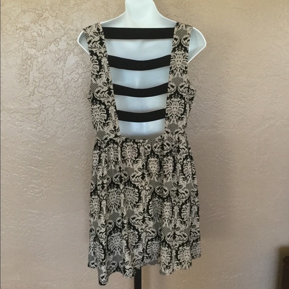 J. Crew Arabesque Print Dress Open Back S - Picture 2 of 3